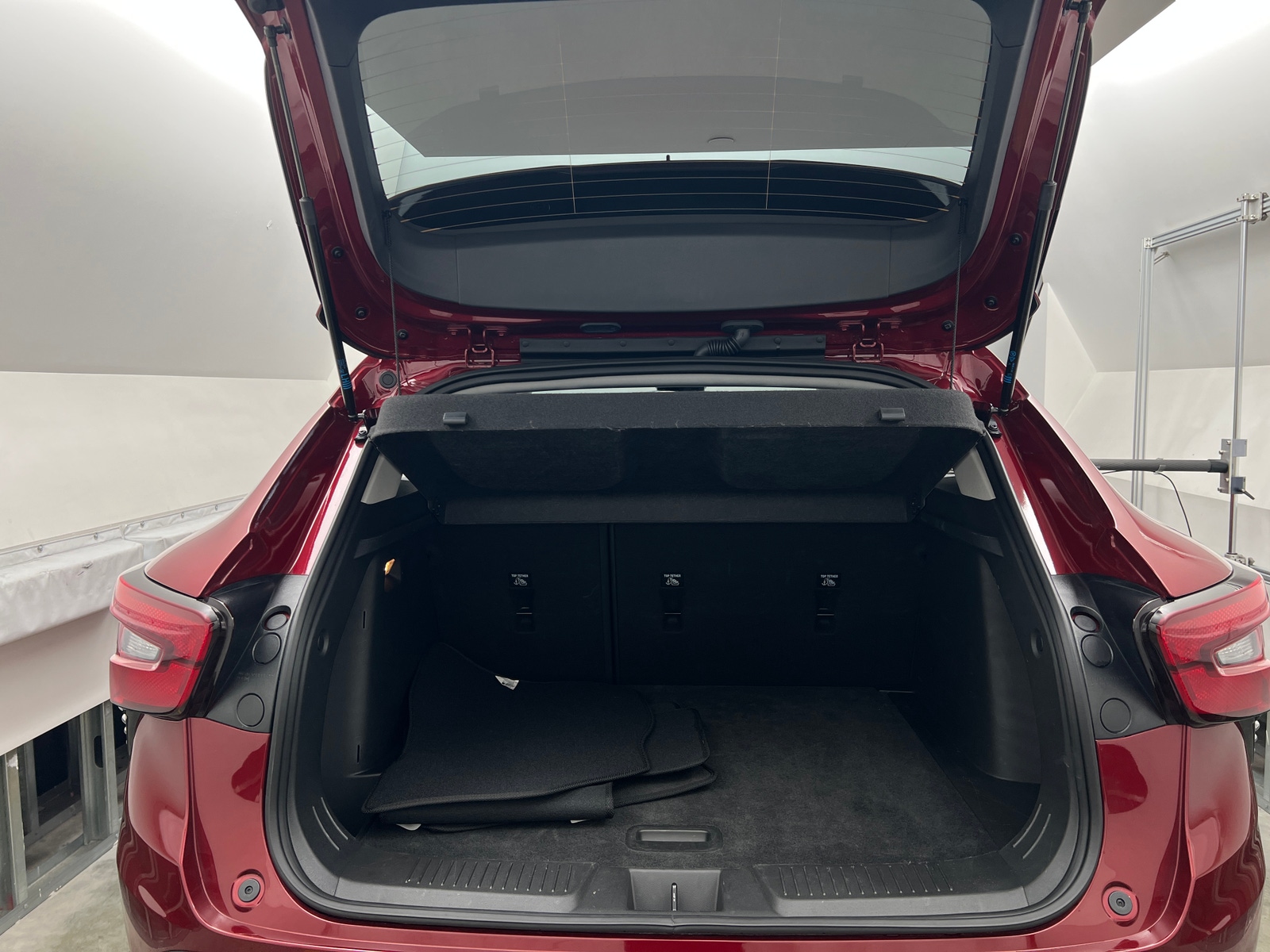 Thumbnail: 2025 Chevrolet Trax - 7