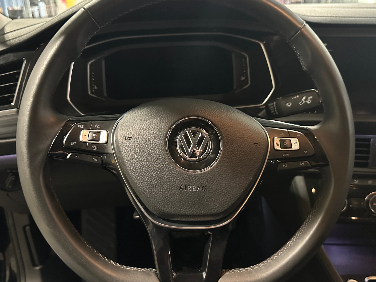 Thumbnail: 2020 Volkswagen Jetta - 4