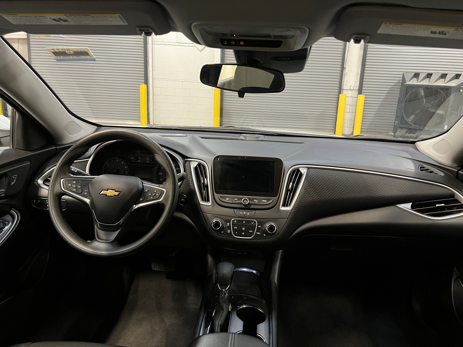 Thumbnail: 2024 Chevrolet Malibu - 3