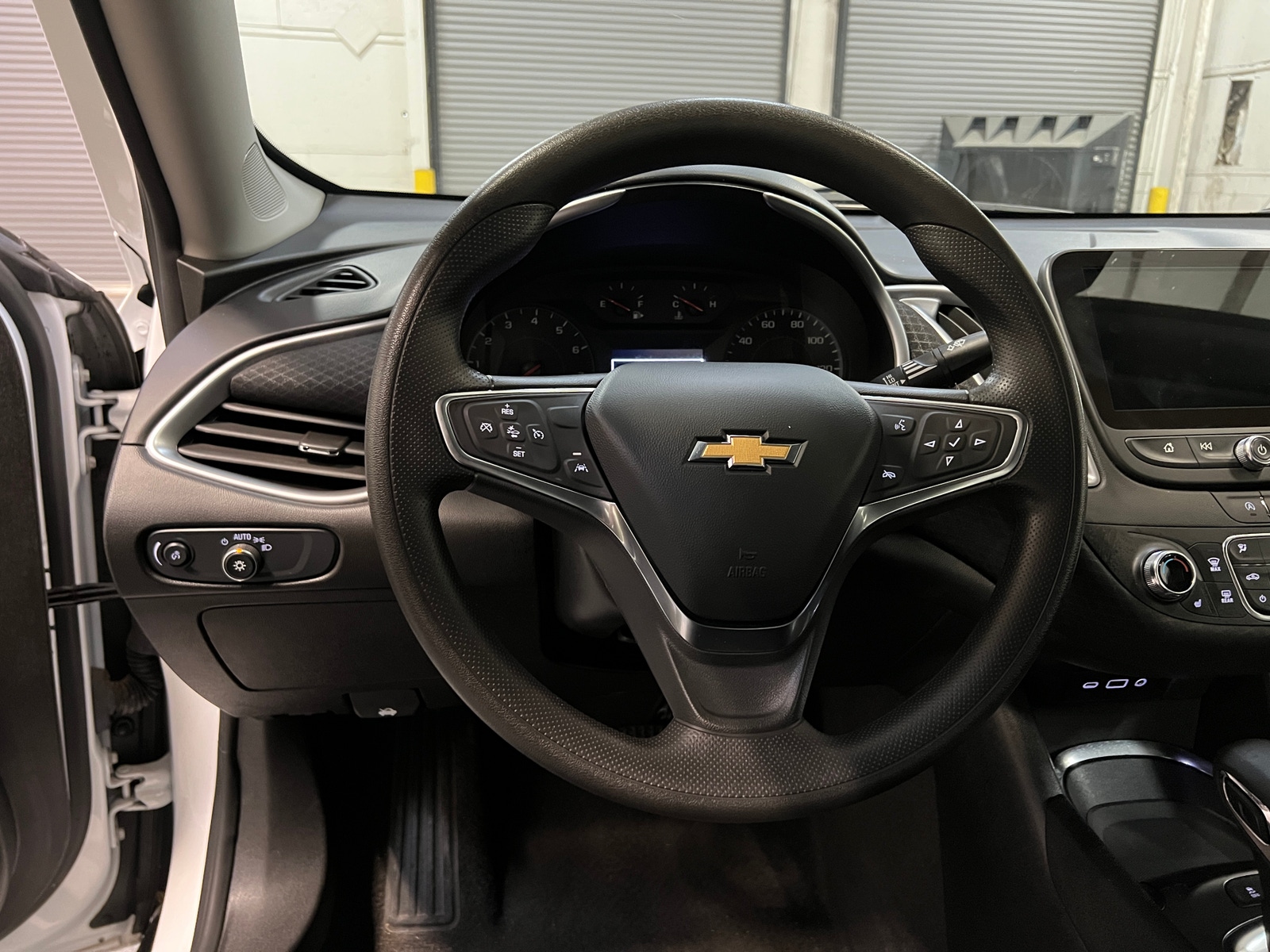 Thumbnail: 2024 Chevrolet Malibu - 5