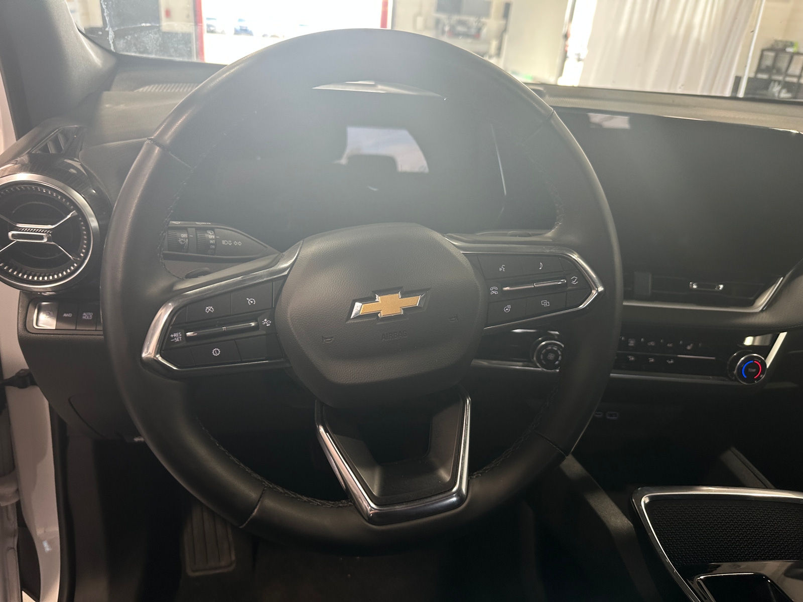 Thumbnail: 2025 Chevrolet Equinox - 5