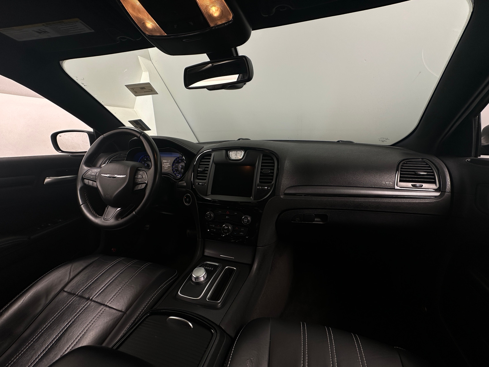 Thumbnail: 2016 Chrysler 300 - 2