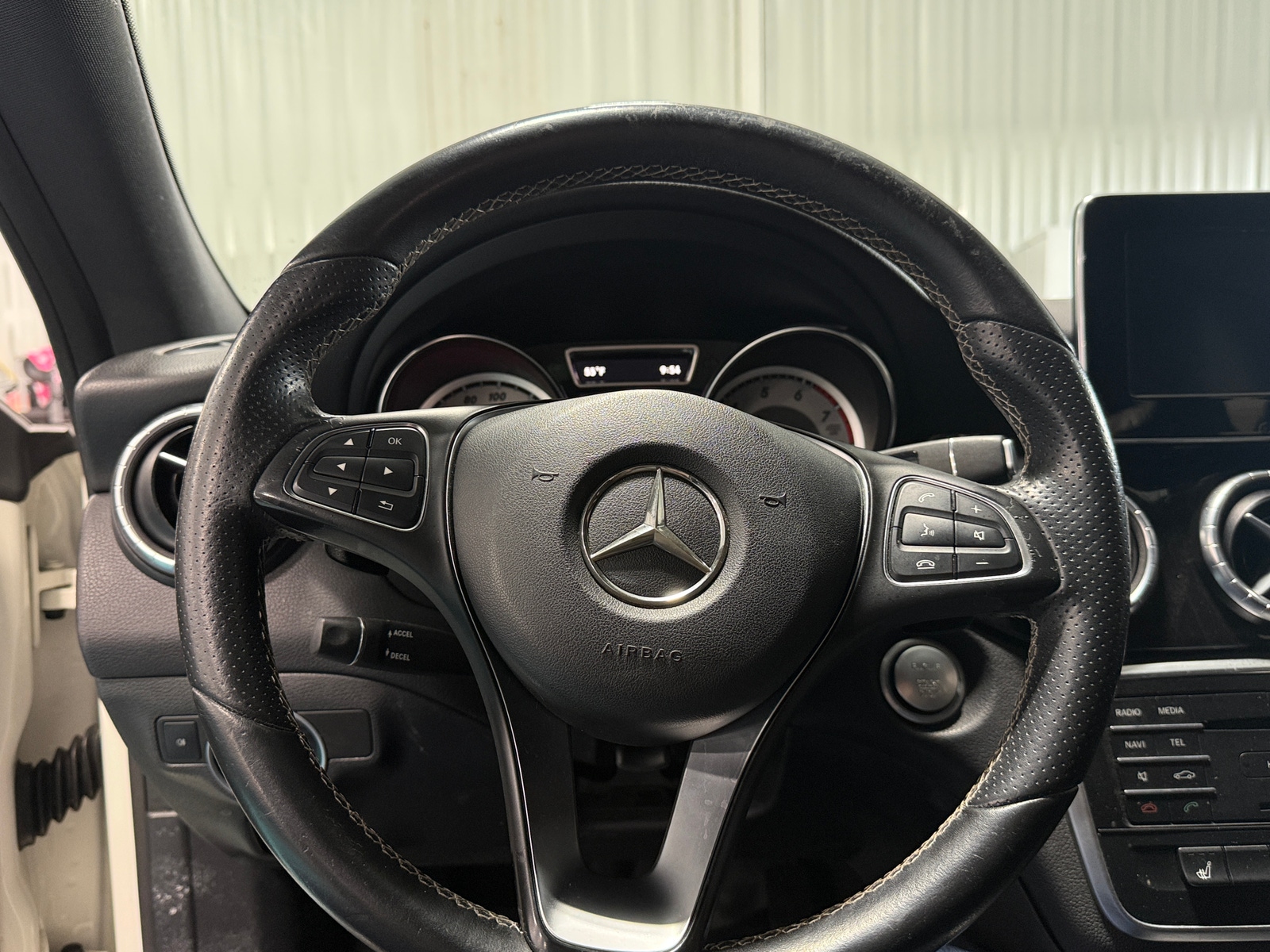 Thumbnail: 2016 Mercedes-Benz CLA - 4