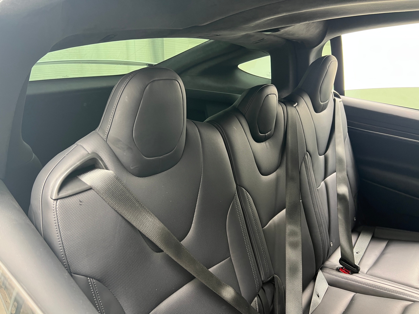 Thumbnail: 2023 Tesla Model X - 4