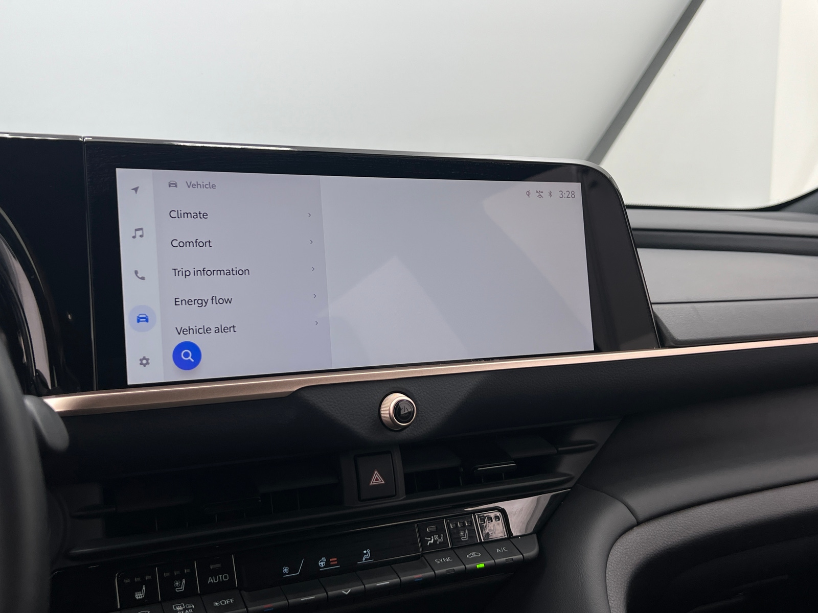 Thumbnail: 2025 Toyota Crown Signia - 3