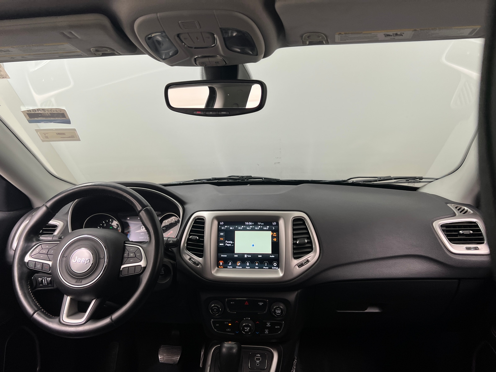 Thumbnail: 2017 Jeep Compass - 3