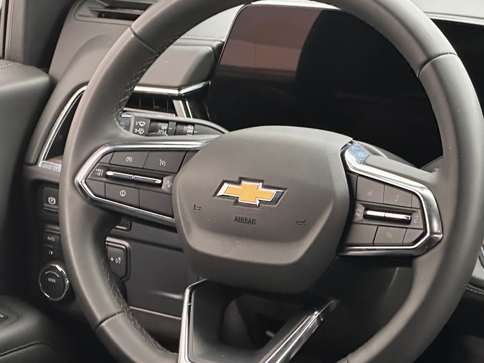 Thumbnail: 2025 Chevrolet Tahoe - 4