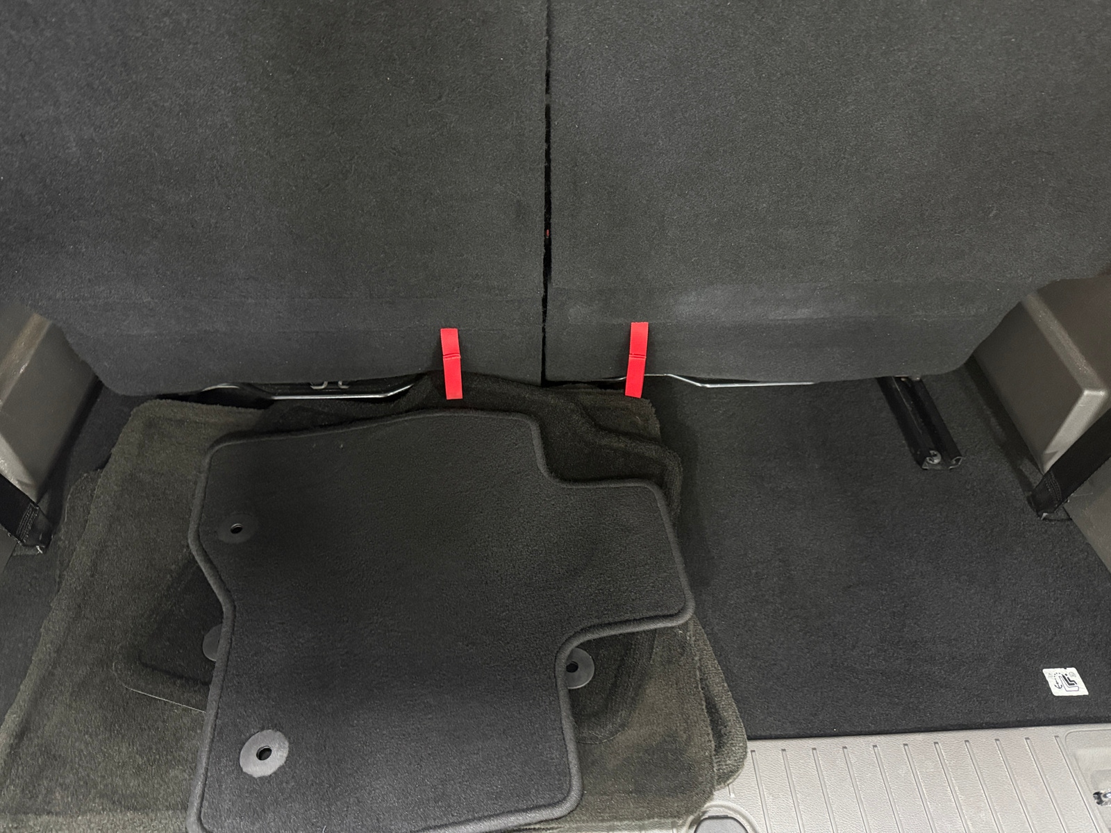 Thumbnail: 2019 Ford Transit Series - 7