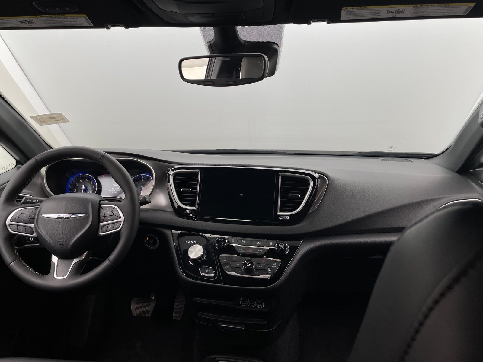 Thumbnail: 2025 Chrysler Pacifica - 2