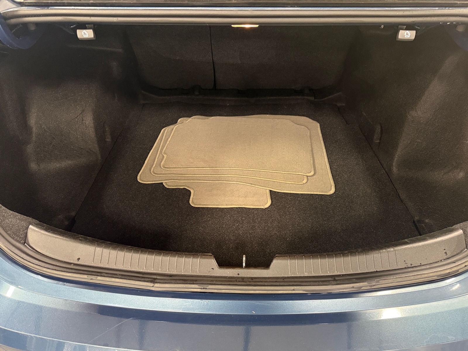 Thumbnail: 2024 Chevrolet Malibu - 7