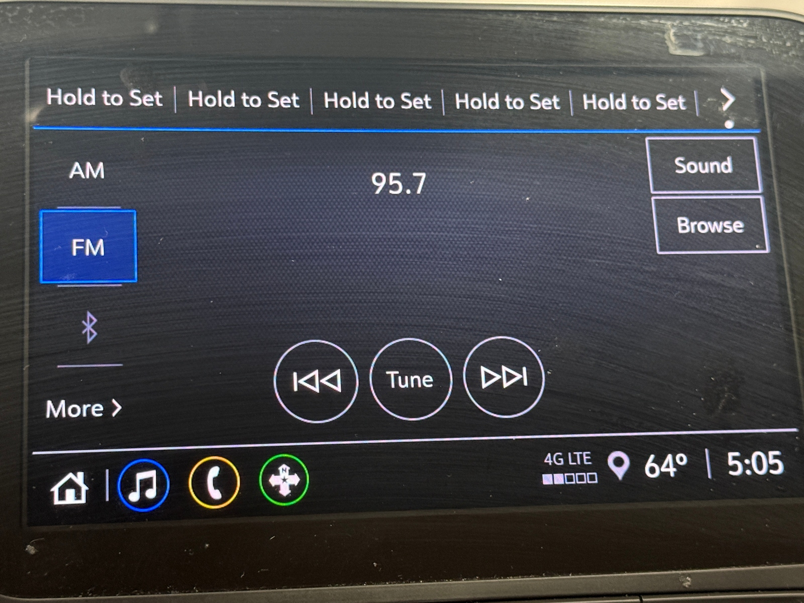 Thumbnail: 2024 Chevrolet Malibu - 4