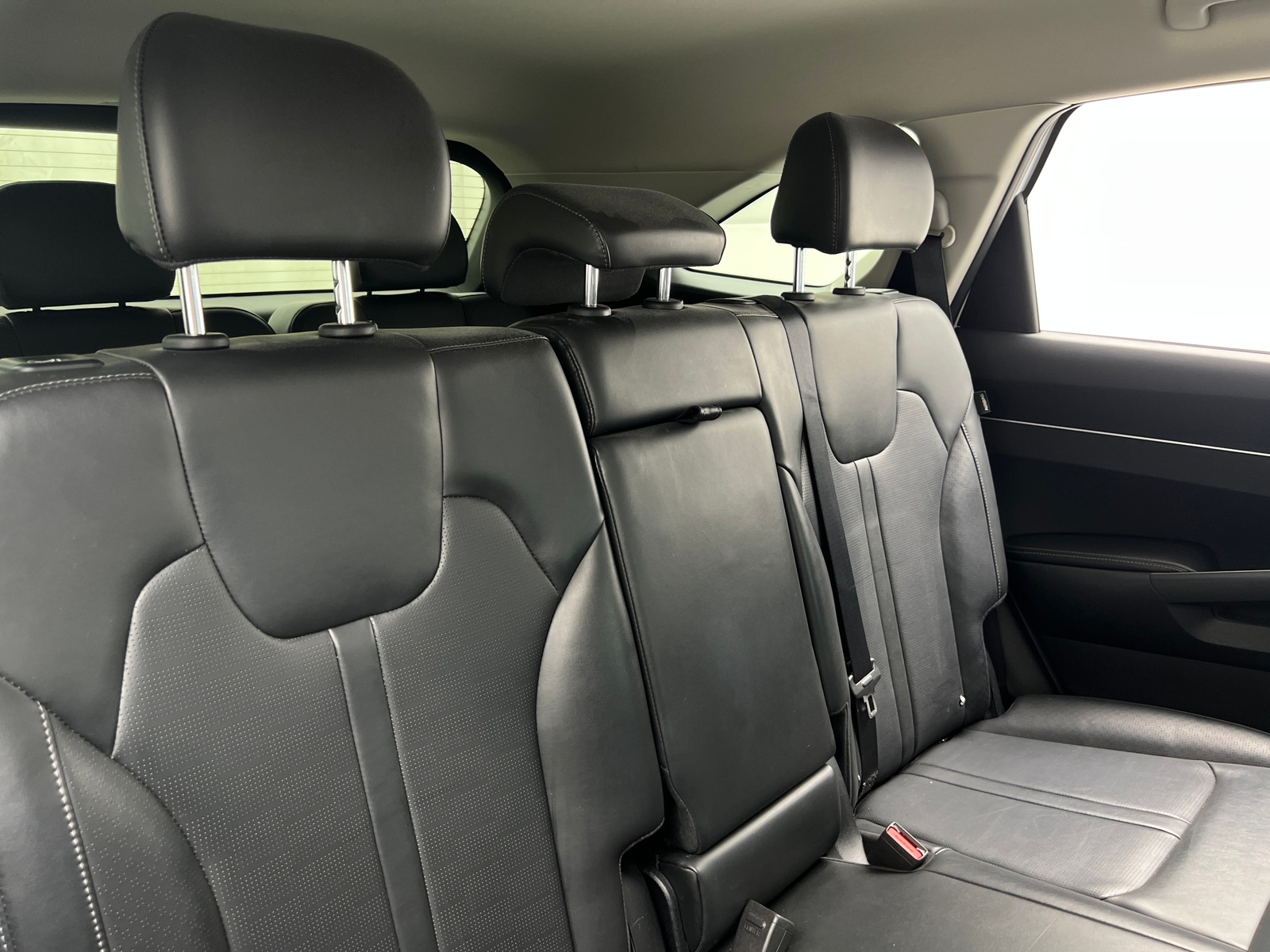 Thumbnail: 2024 Kia Sorento - 5