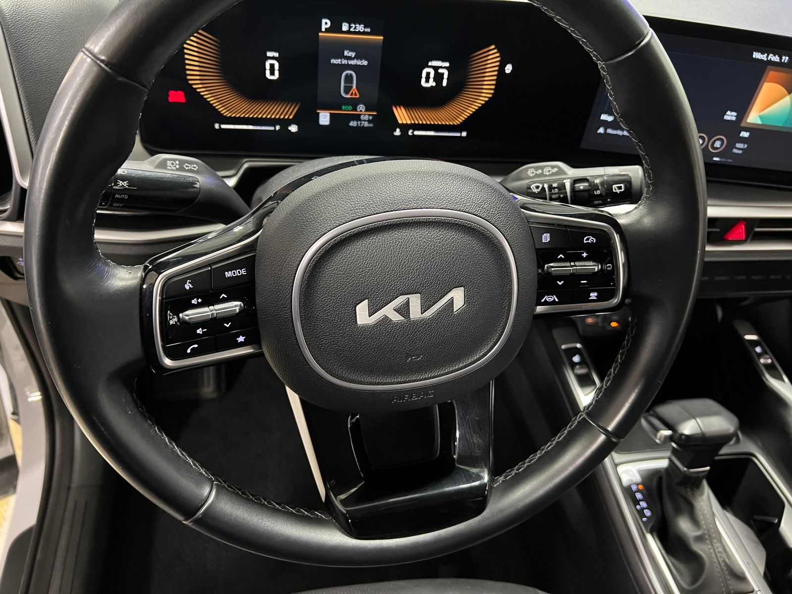 Thumbnail: 2024 Kia Sorento - 4