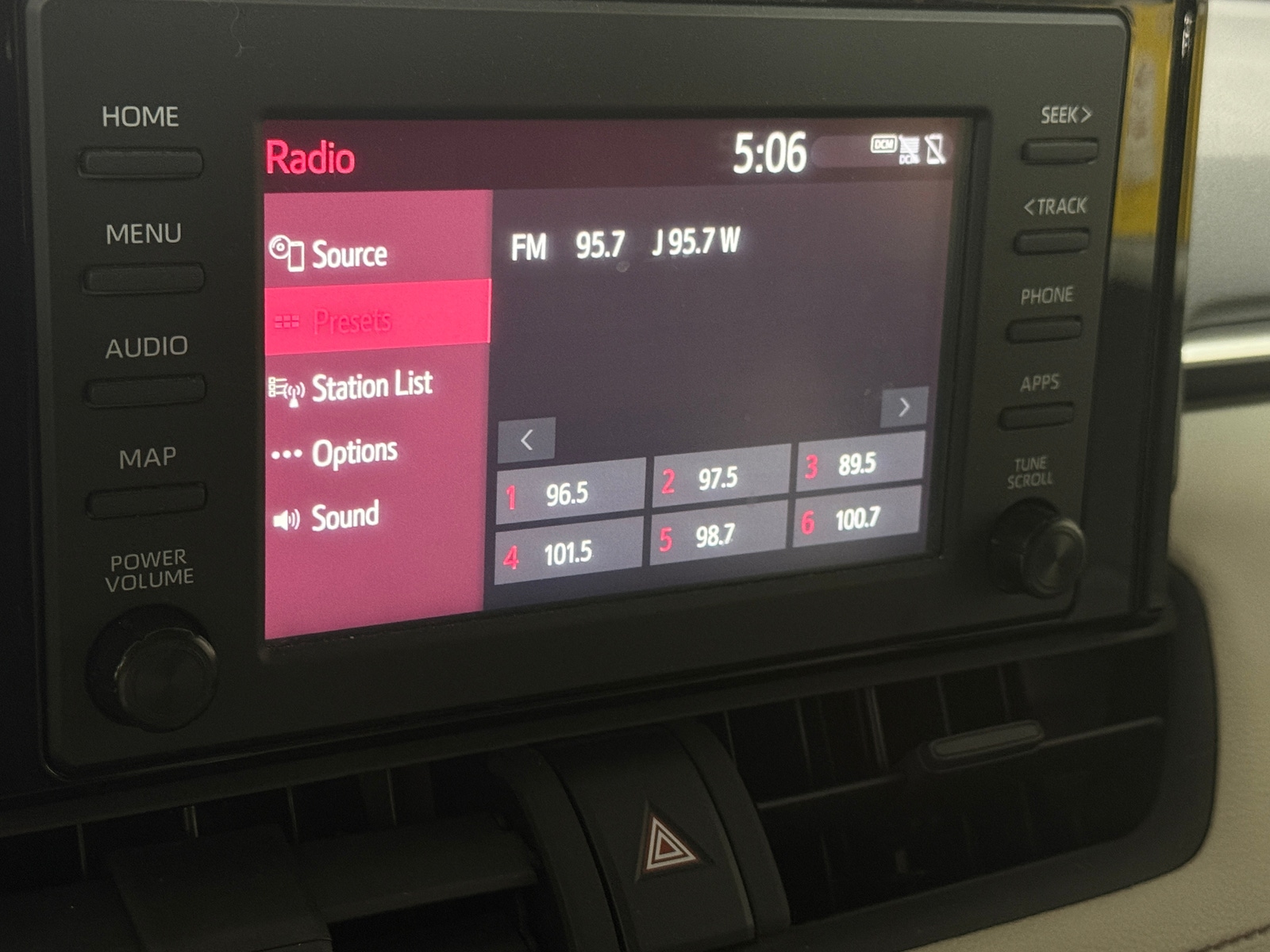 Thumbnail: 2019 Toyota RAV4 - 4