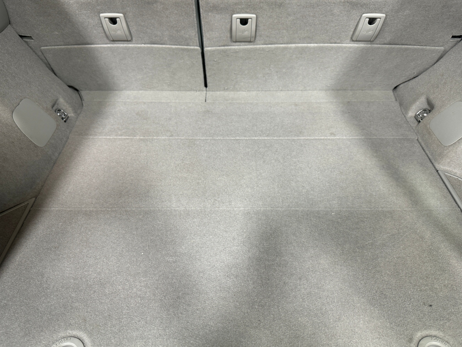 Thumbnail: 2013 Toyota Prius - 7