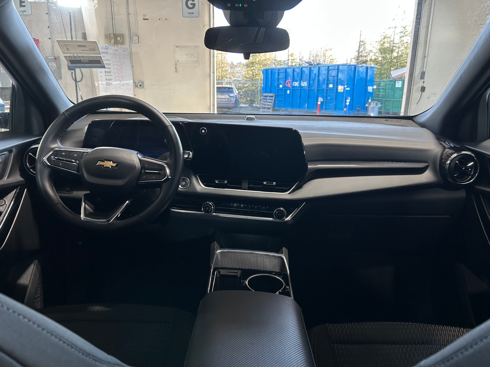 Thumbnail: 2025 Chevrolet Equinox - 3