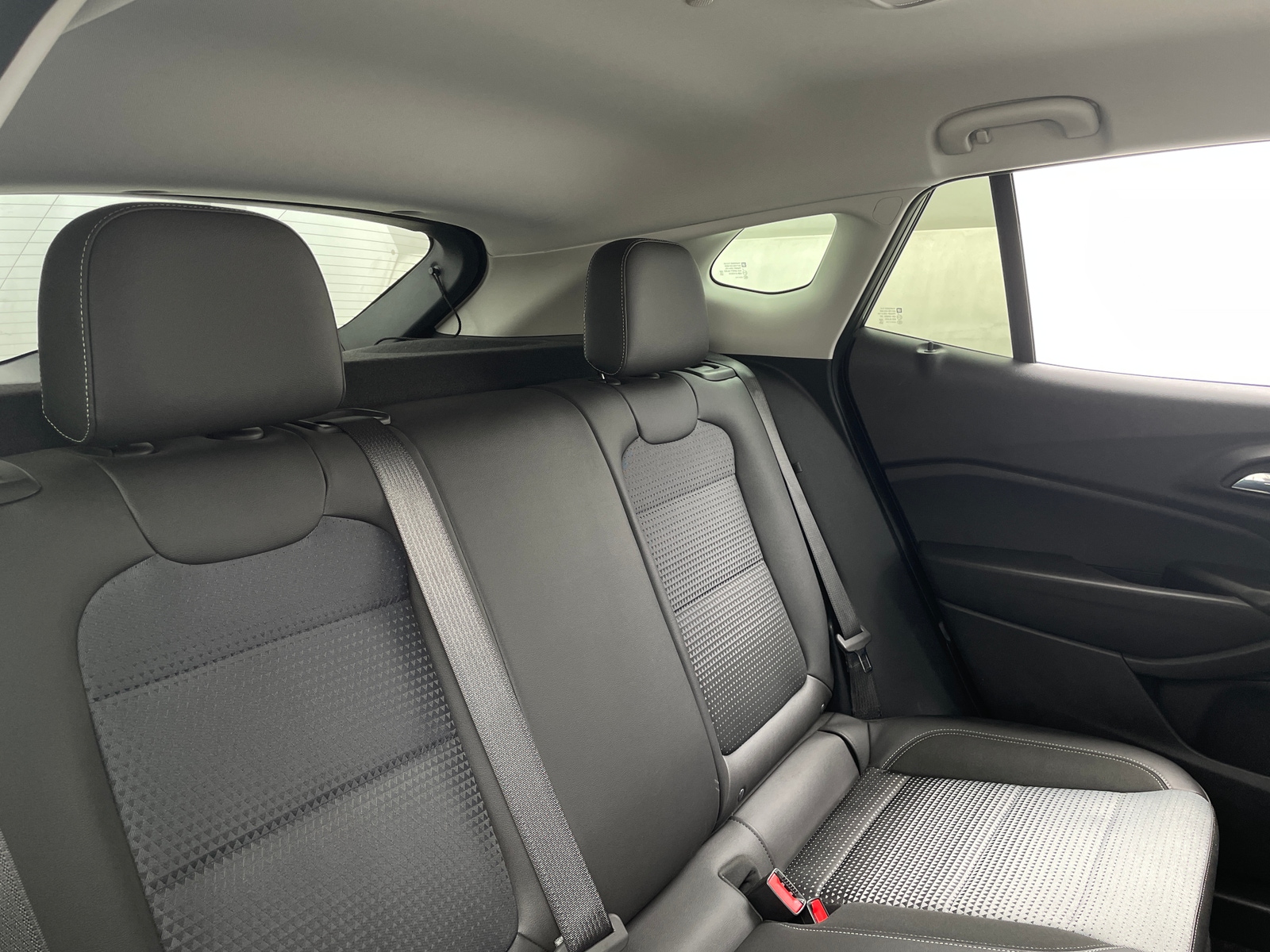 Thumbnail: 2025 Chevrolet Trax - 6