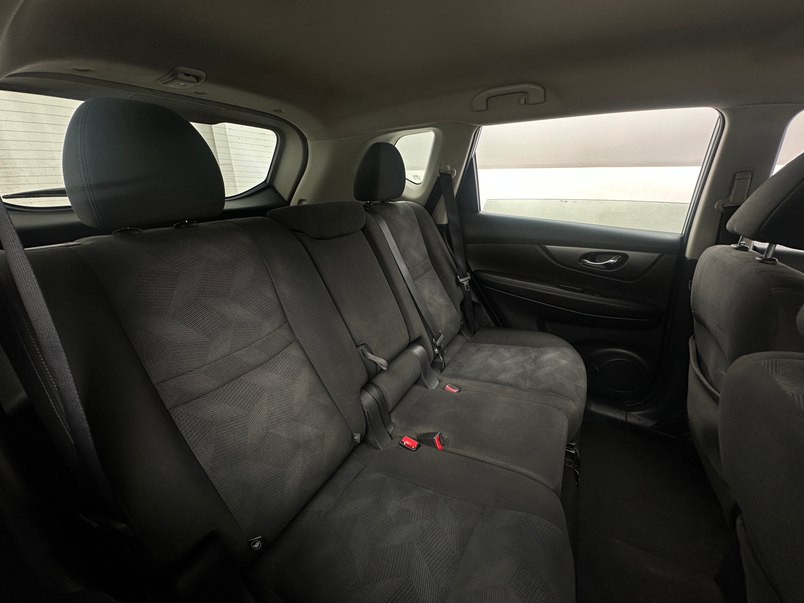 Thumbnail: 2016 Nissan Rogue - 6