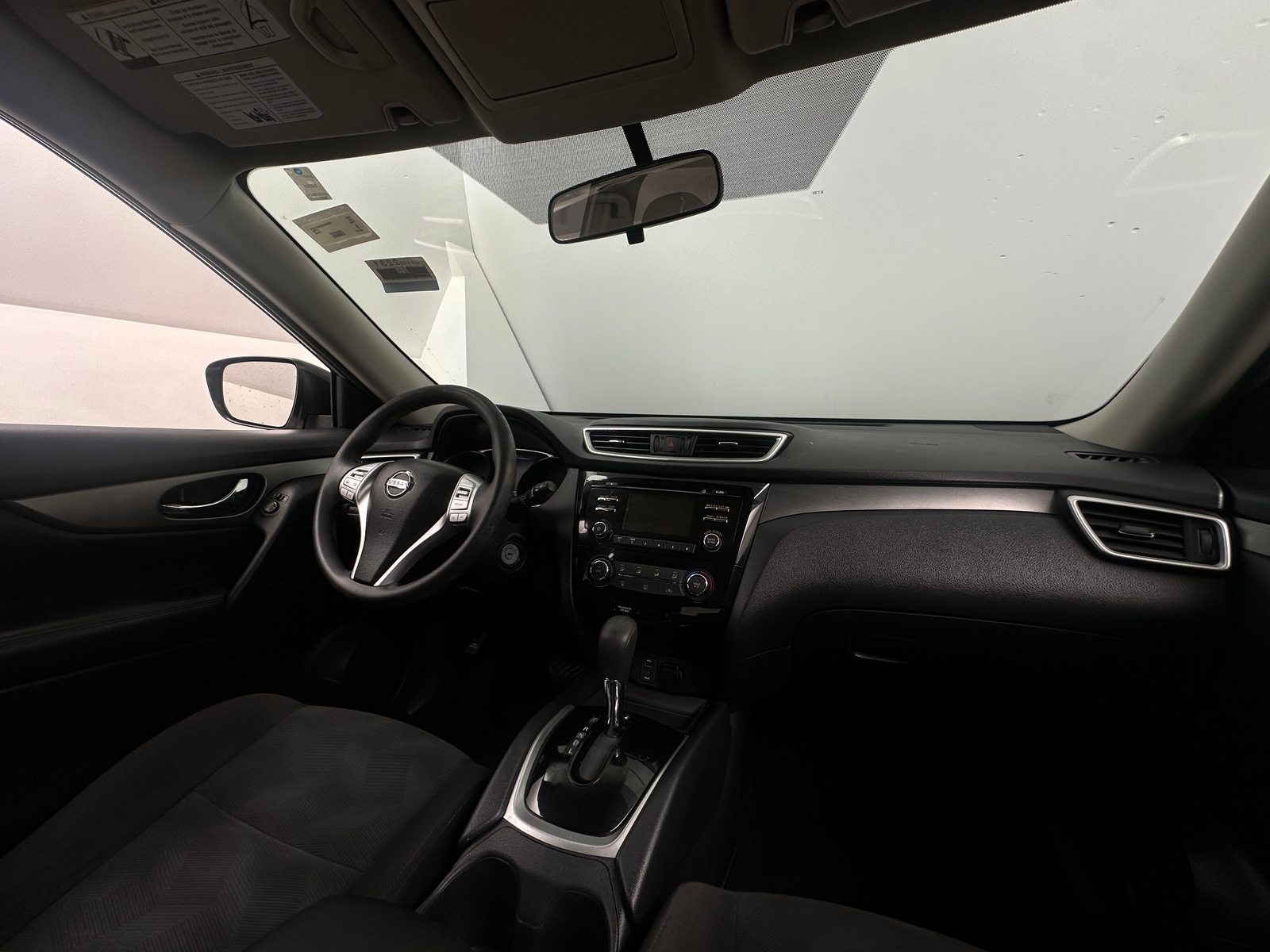 Thumbnail: 2016 Nissan Rogue - 3