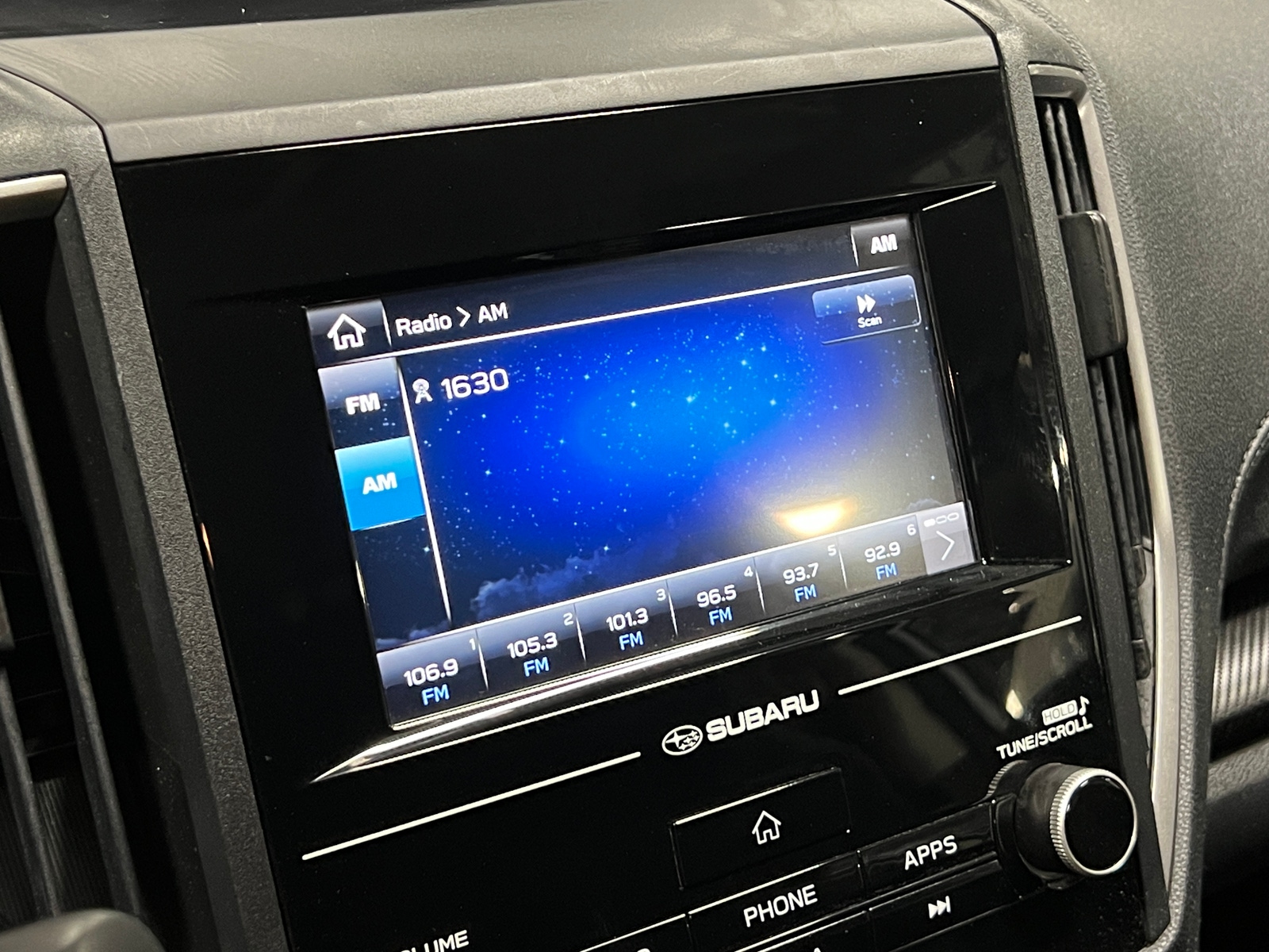 Thumbnail: 2018 Subaru Crosstrek - 4