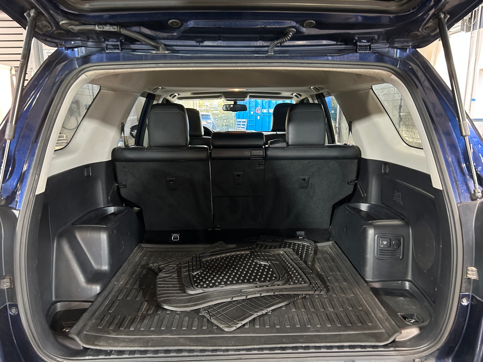 Thumbnail: 2014 Toyota 4Runner - 6