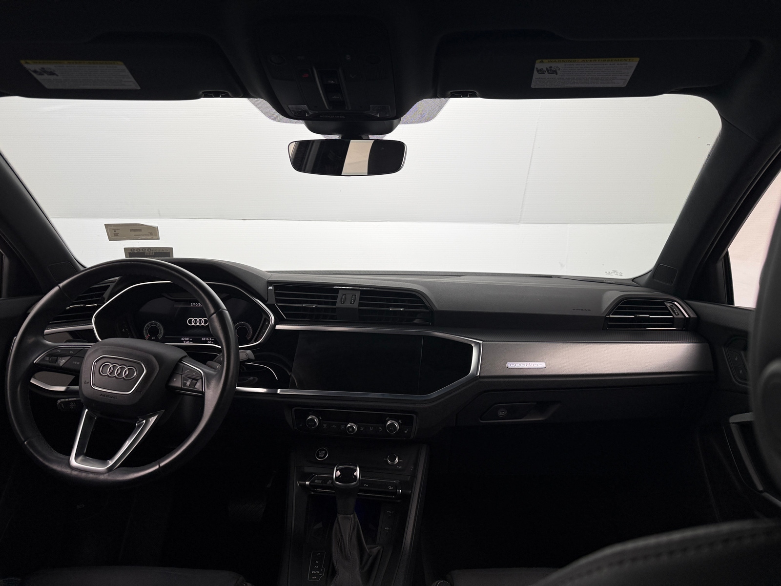 Thumbnail: 2023 Audi Q3 - 2