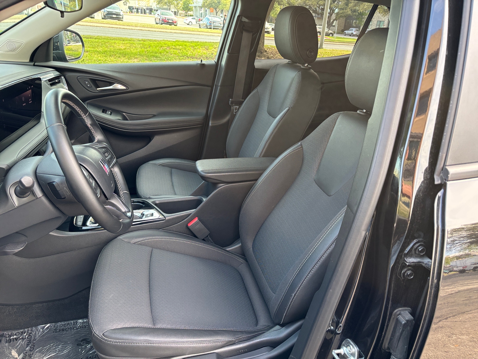 Thumbnail: 2025 Buick Encore GX - 2