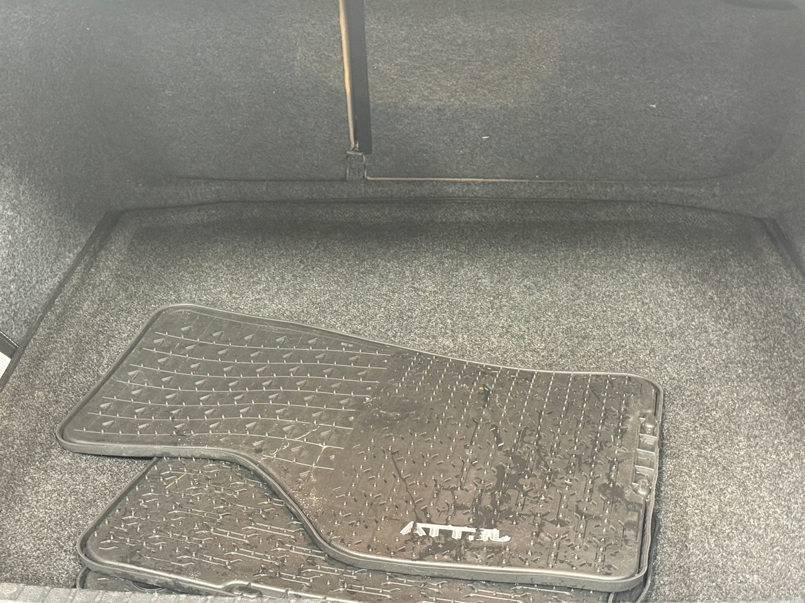 Thumbnail: 2021 Volkswagen Jetta - 6