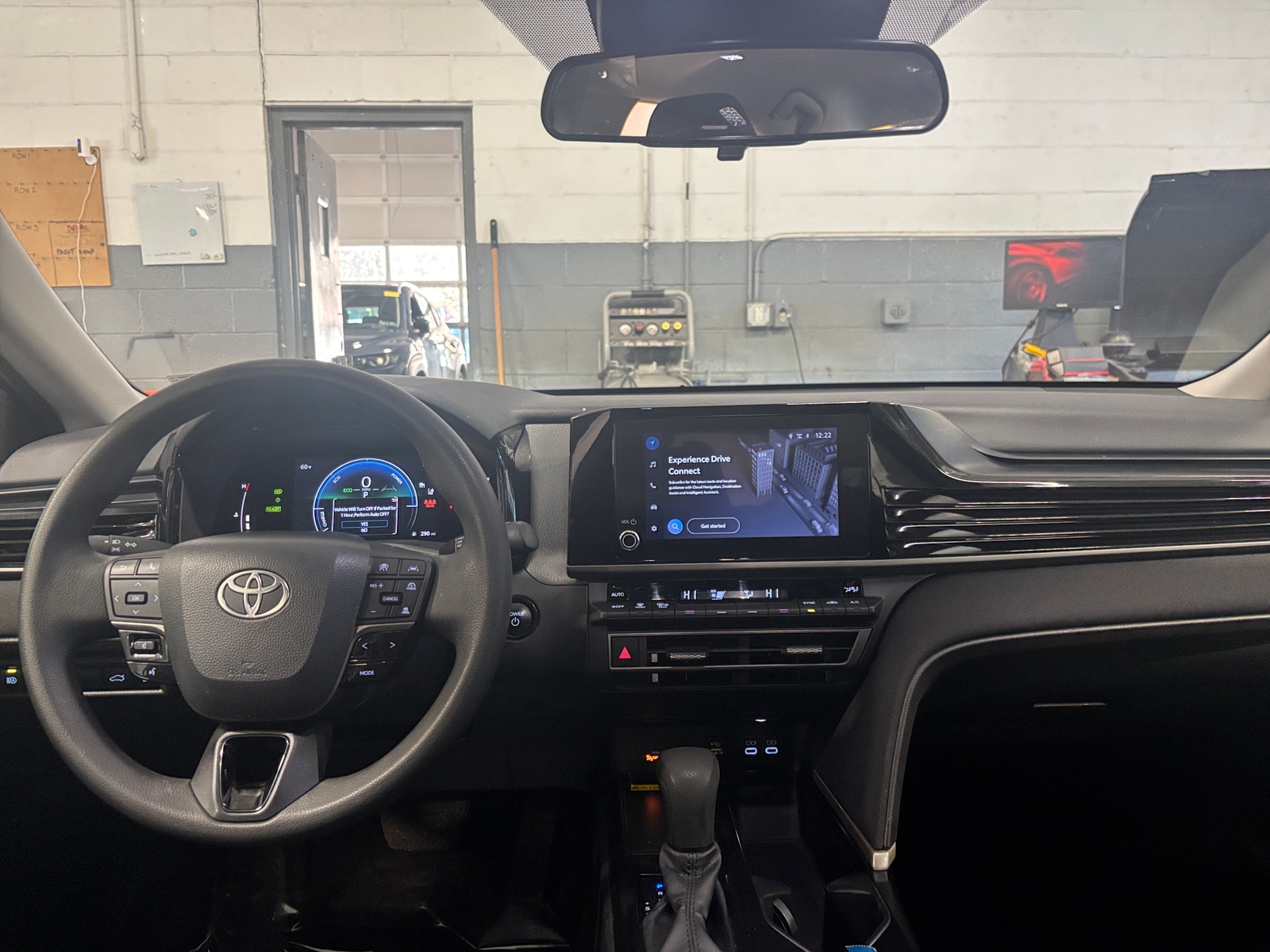 Thumbnail: 2025 Toyota Camry - 3