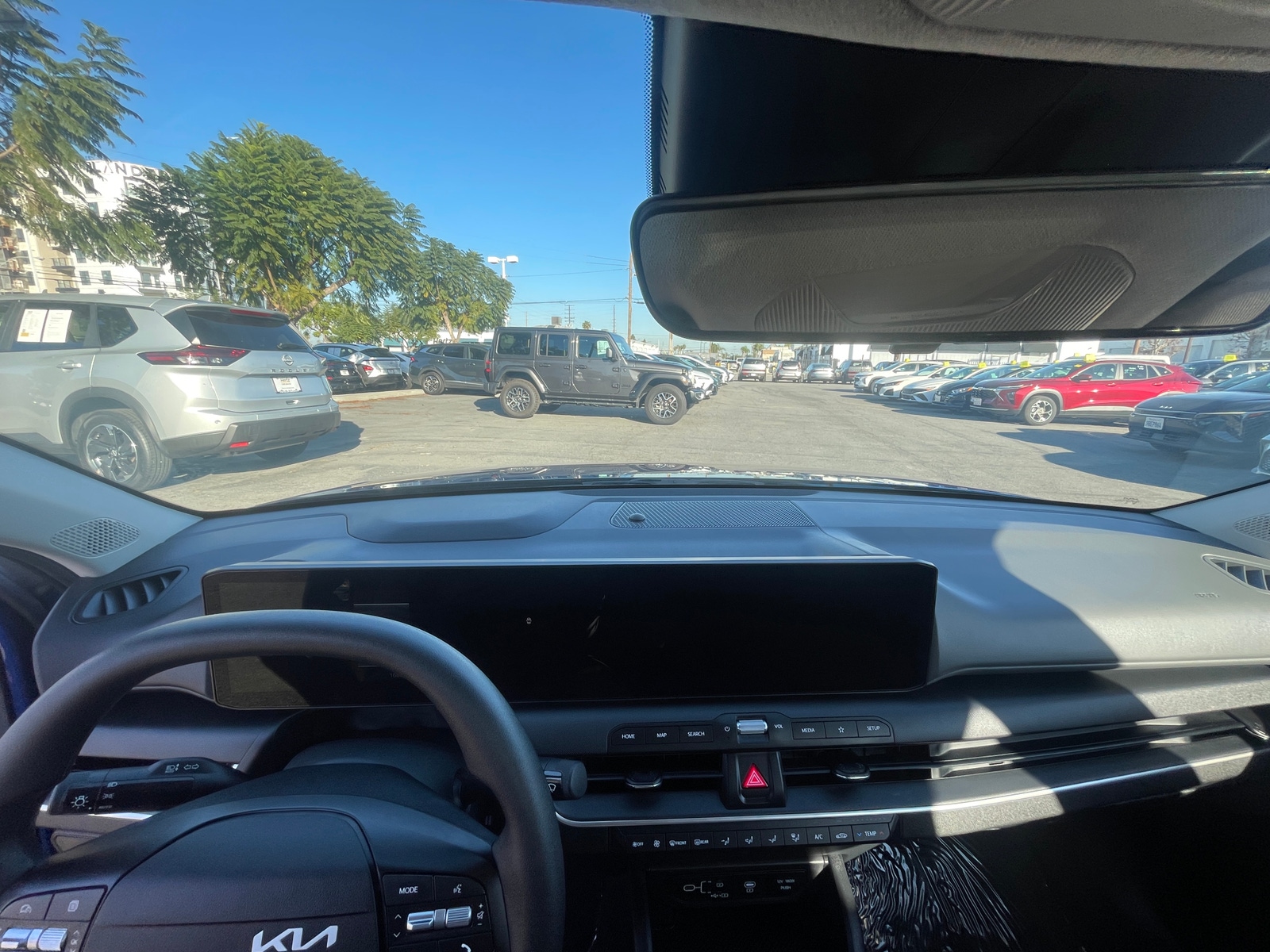 Thumbnail: 2025 Kia K4 - 3