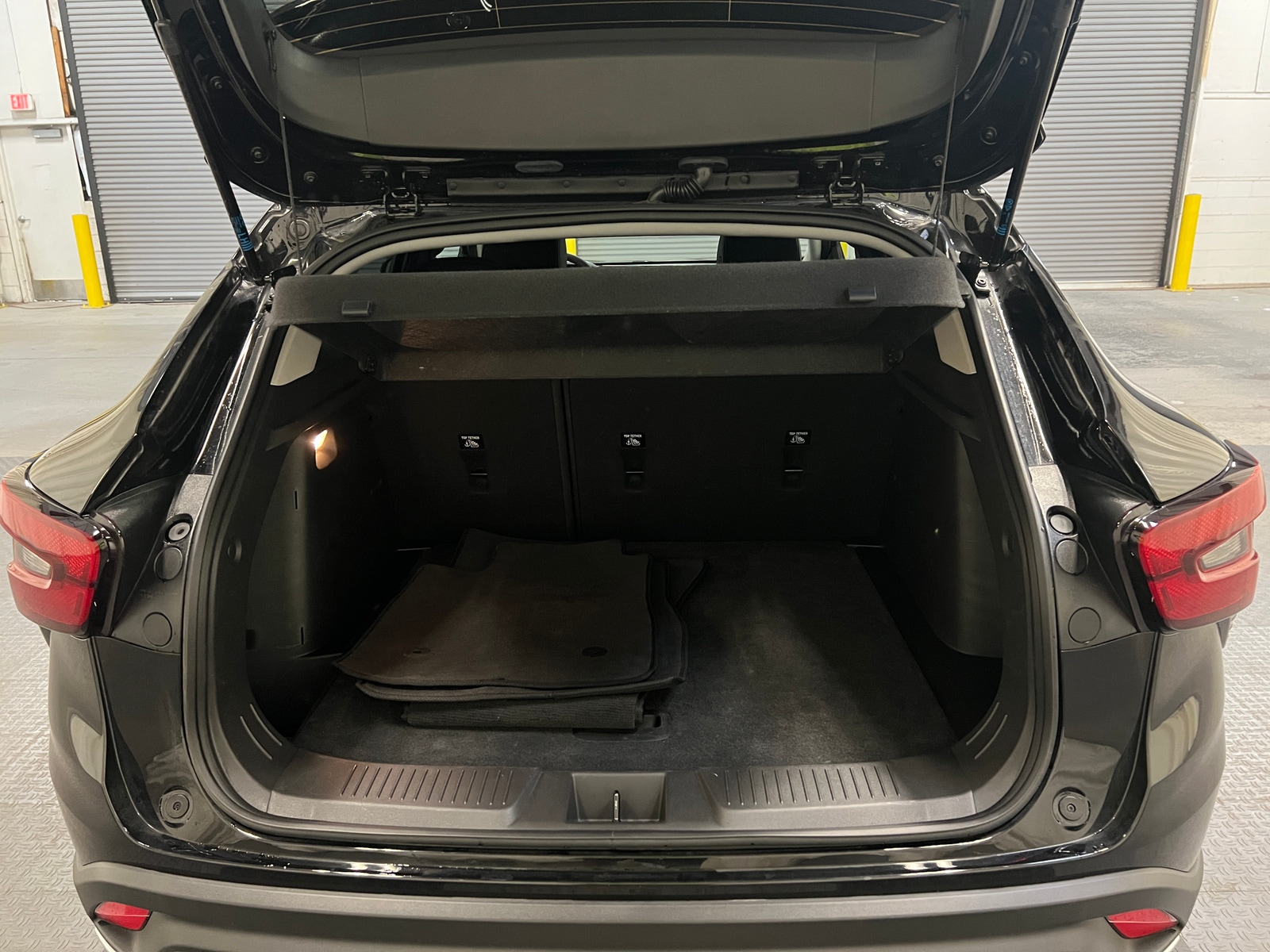 Thumbnail: 2025 Chevrolet Trax - 7