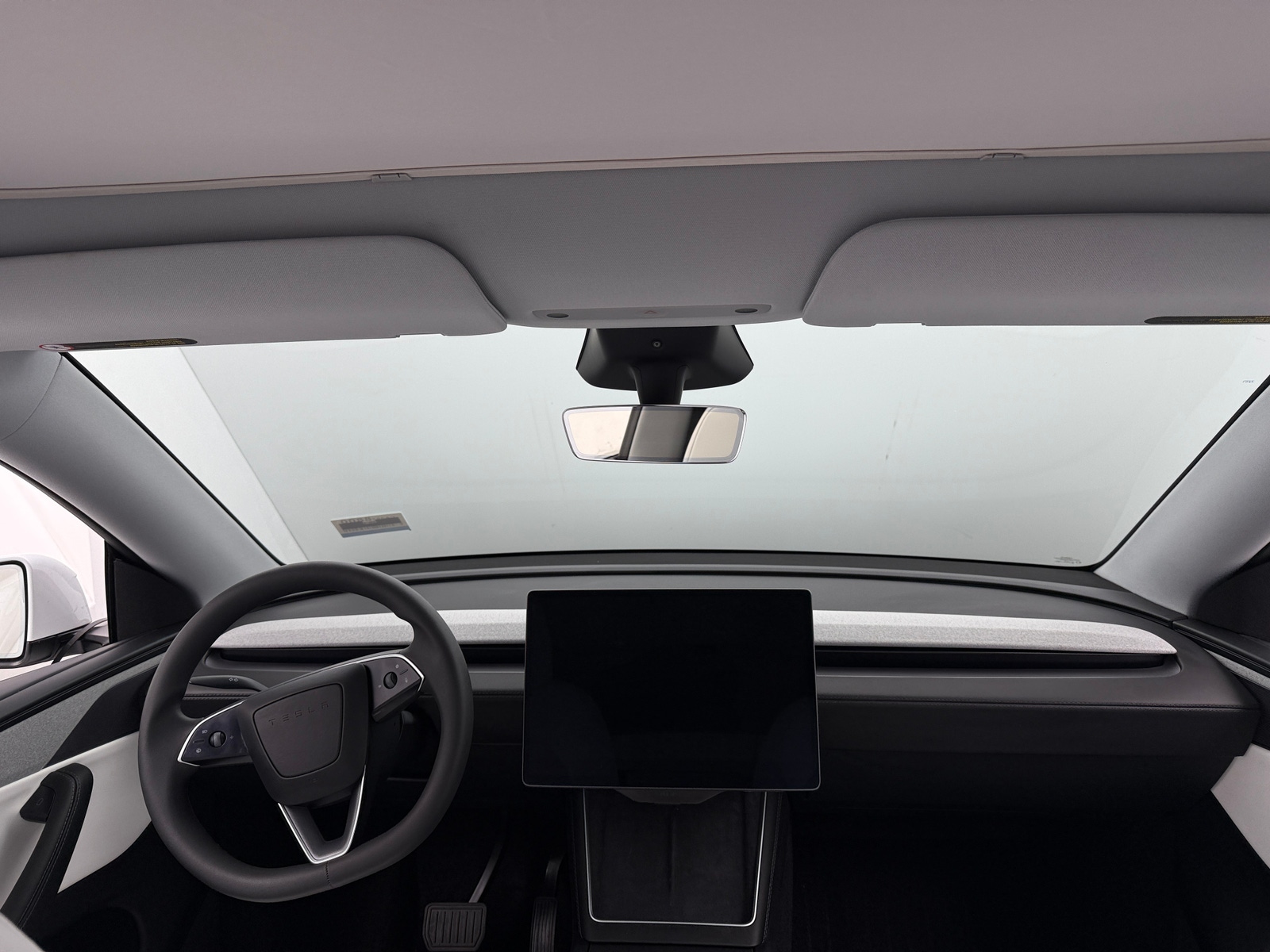 Thumbnail: 2026 Tesla Model Y - 2