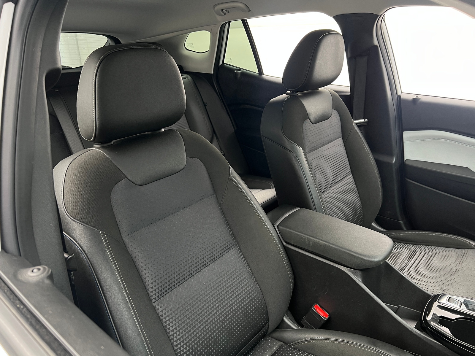 Thumbnail: 2024 Chevrolet Trax - 2