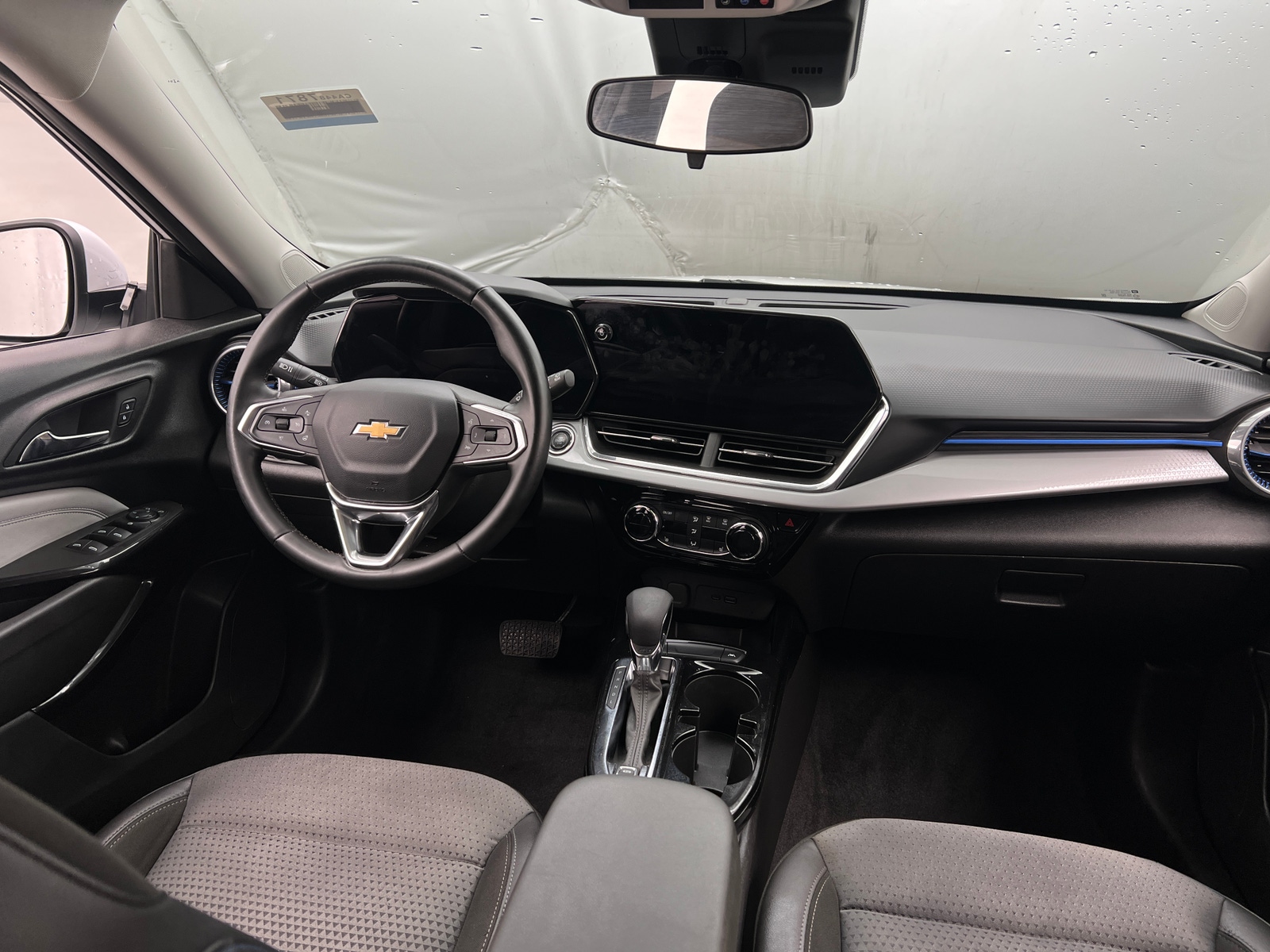 Thumbnail: 2024 Chevrolet Trax - 3