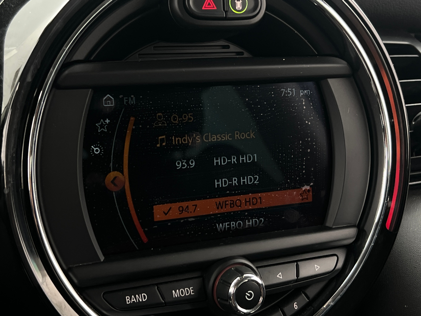 Thumbnail: 2021 MINI Cooper Hardtop - 3