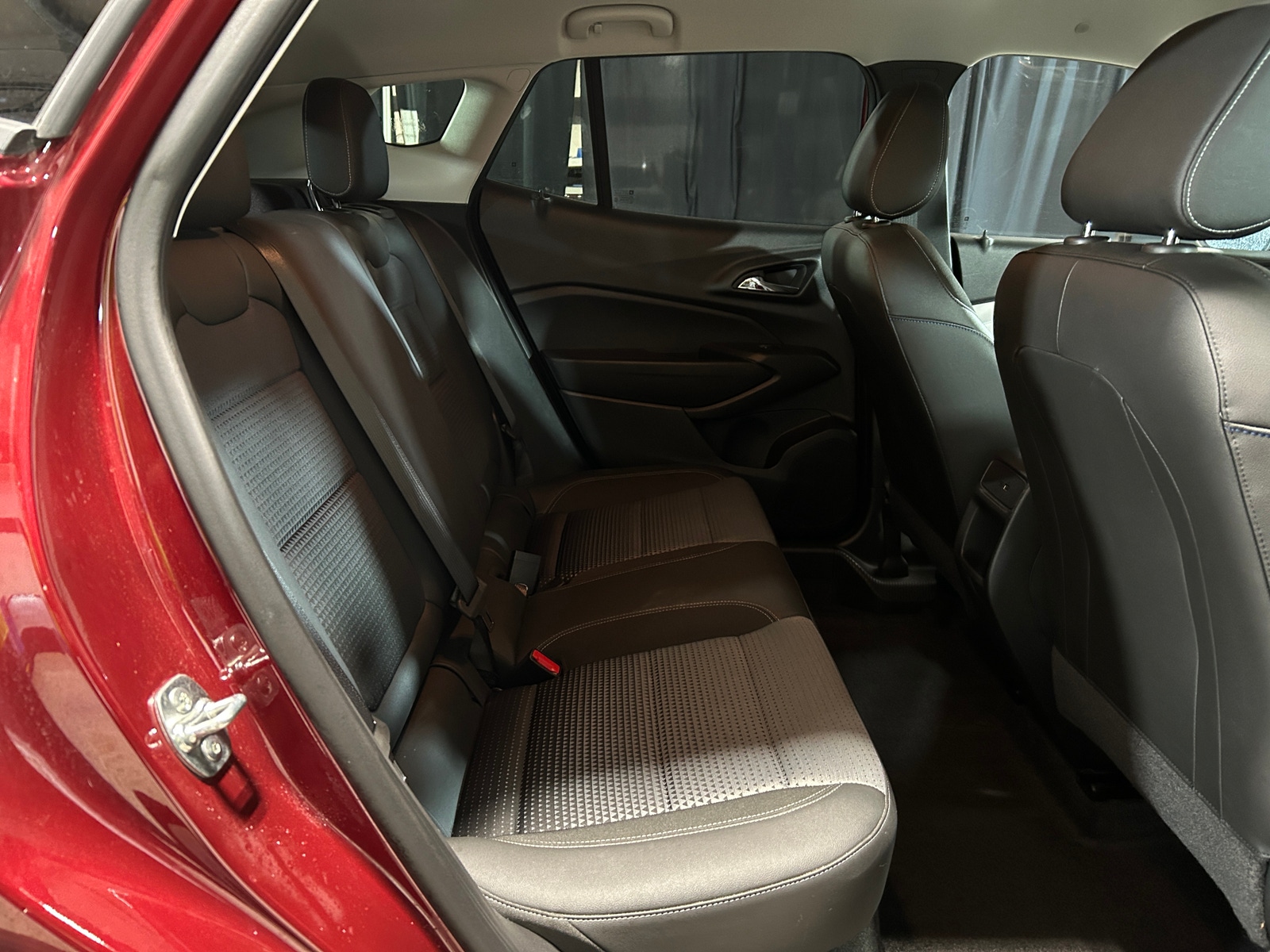 Thumbnail: 2025 Chevrolet Trax - 6