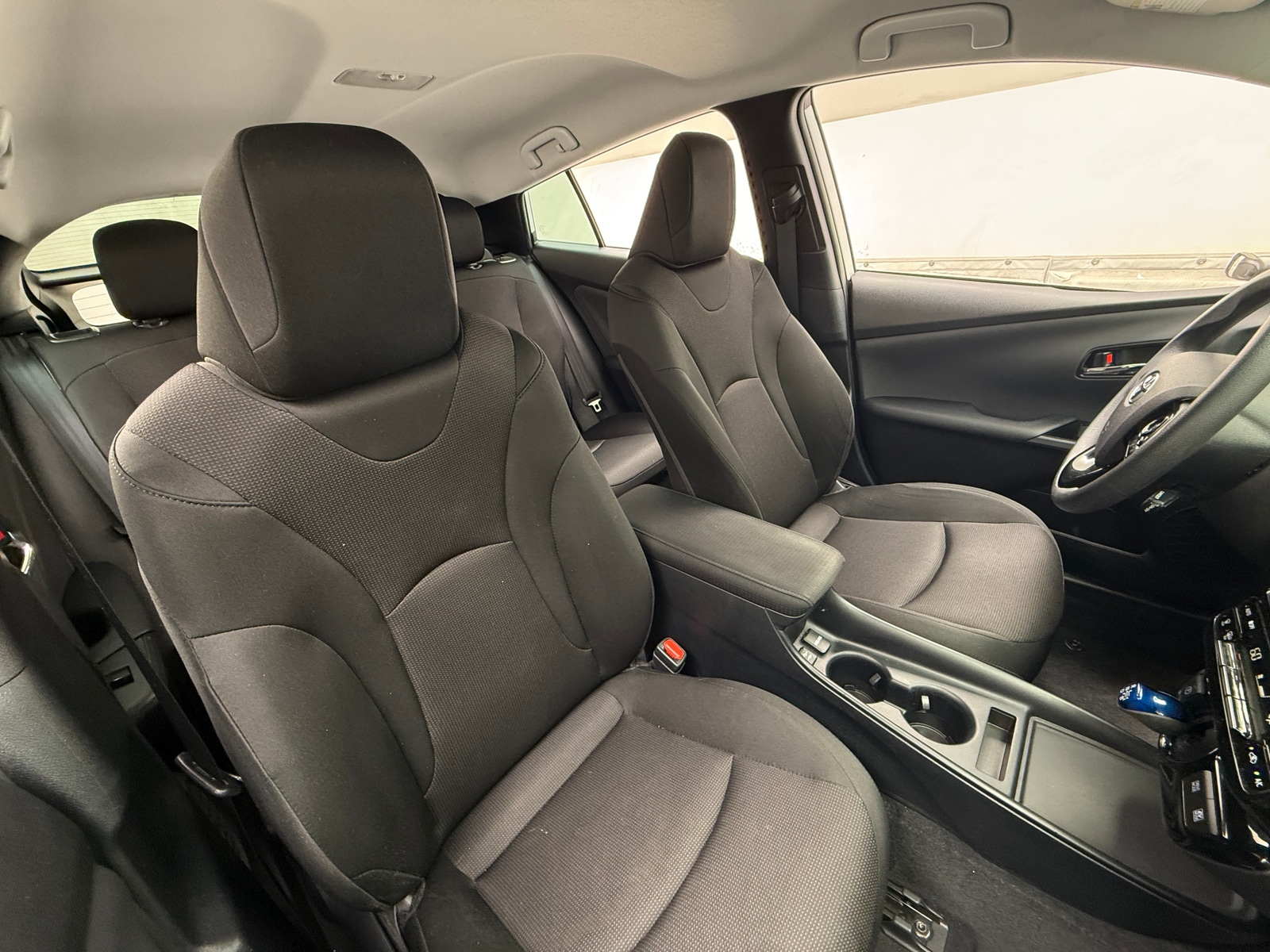 Thumbnail: 2020 Toyota Prius - 2