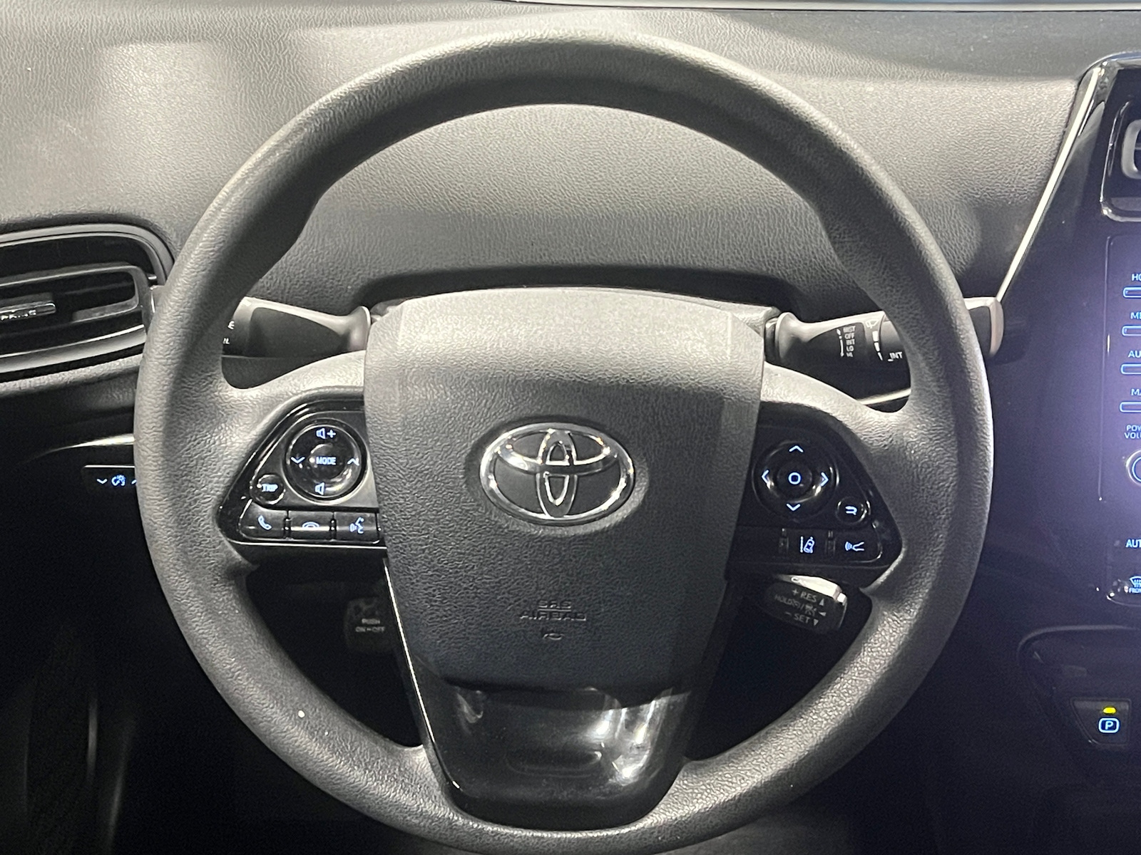 Thumbnail: 2020 Toyota Prius - 5