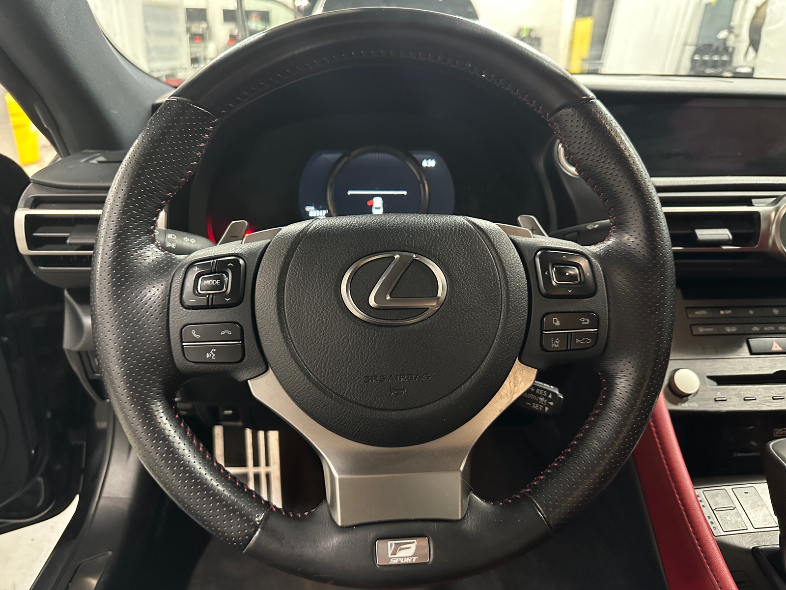 Thumbnail: 2022 Lexus RC - 3