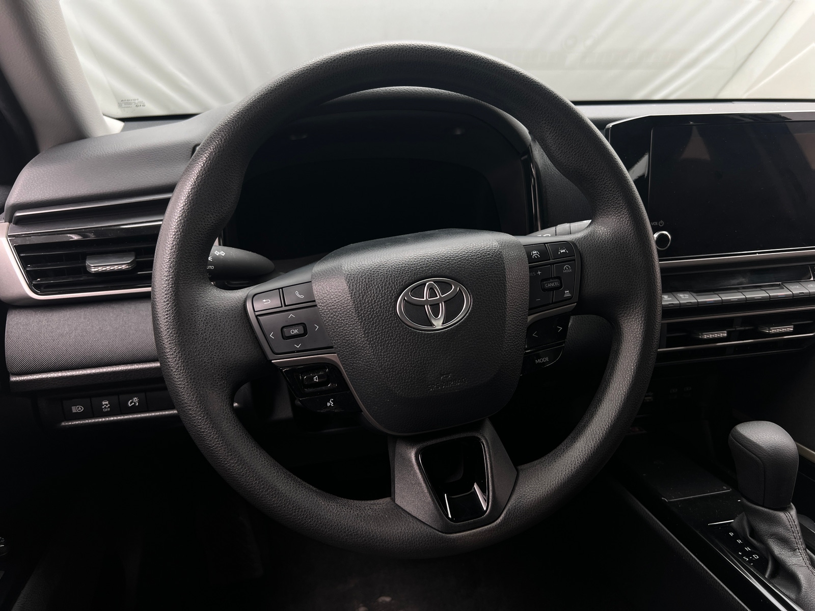 Thumbnail: 2025 Toyota Camry - 5