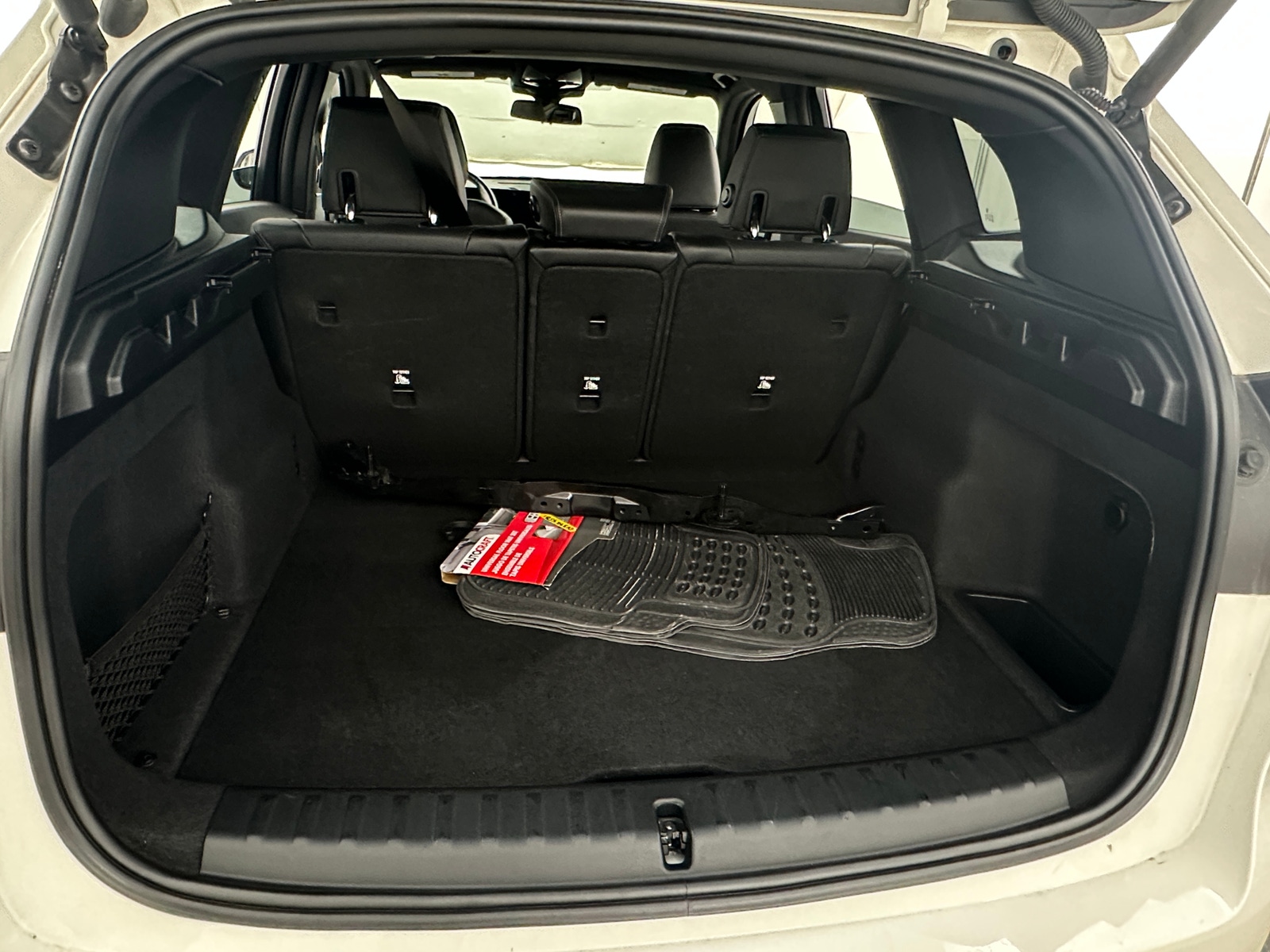 Thumbnail: 2023 BMW X1 - 6