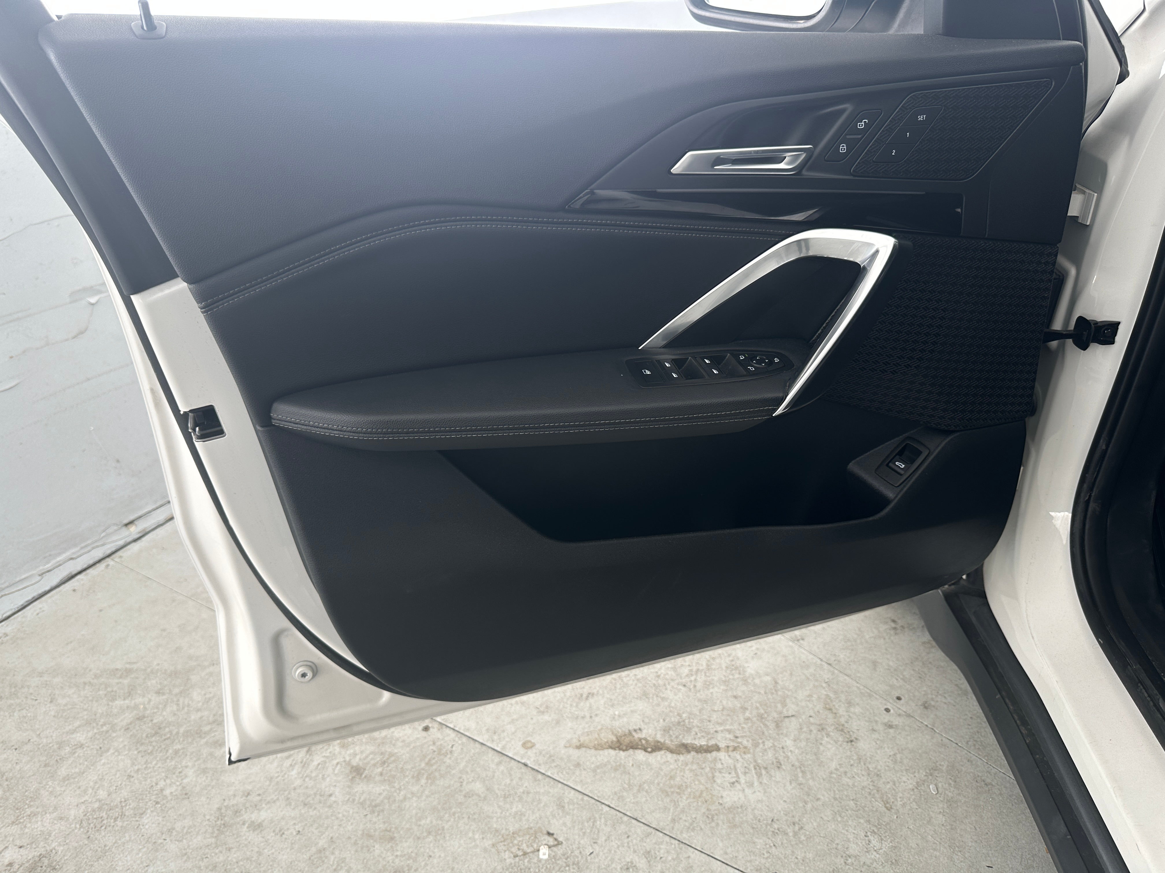 2023 BMW X1