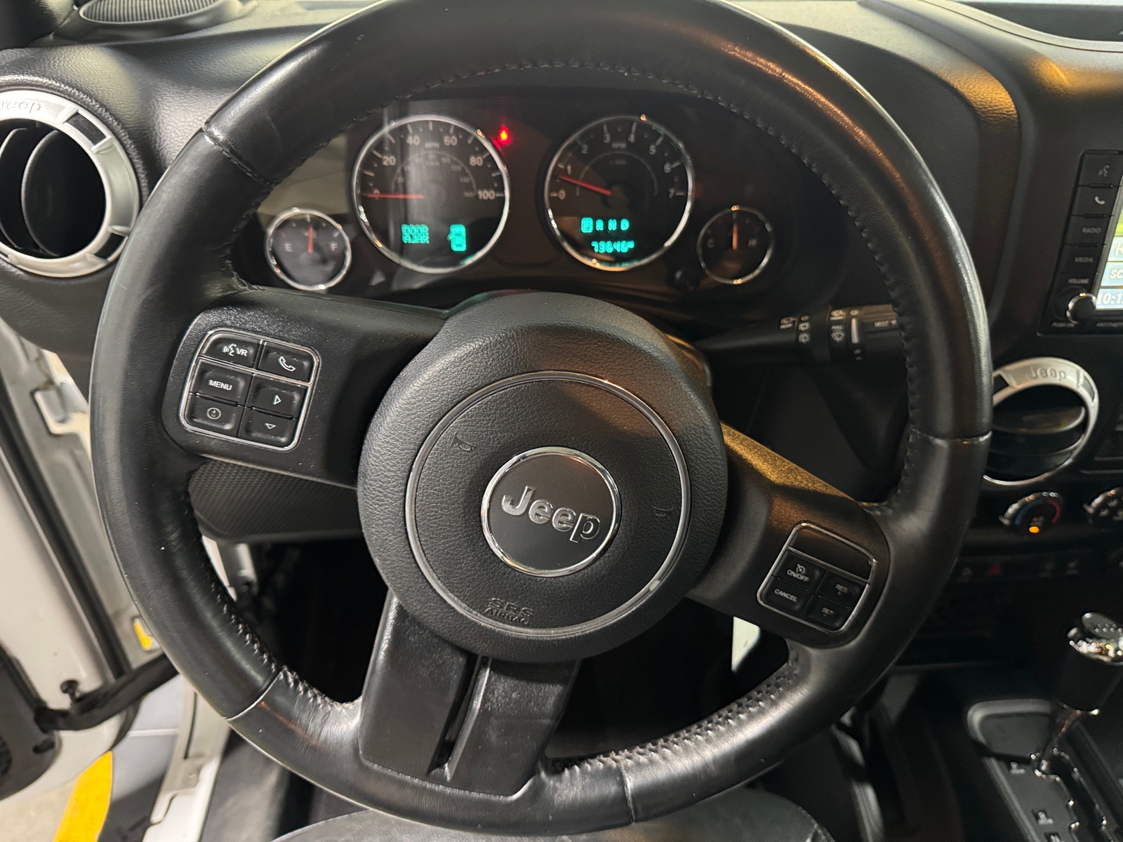 Thumbnail: 2016 Jeep Wrangler - 5