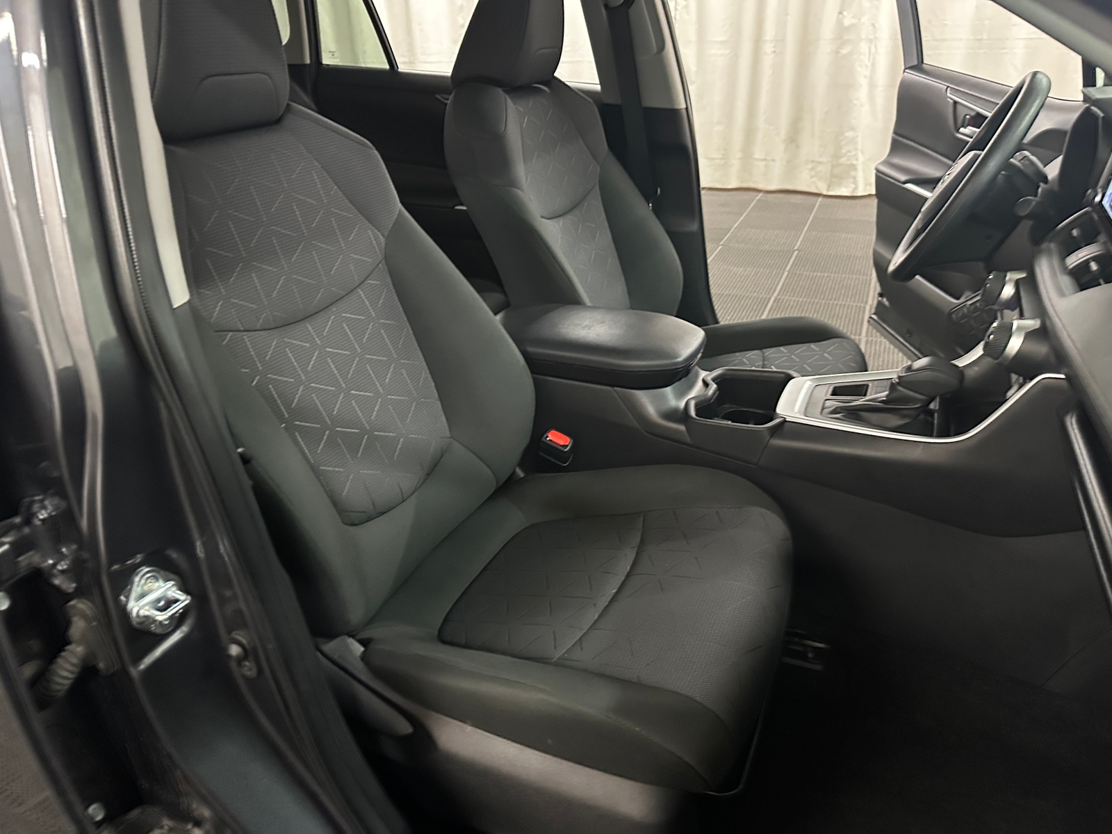 Thumbnail: 2025 Toyota RAV4 - 2