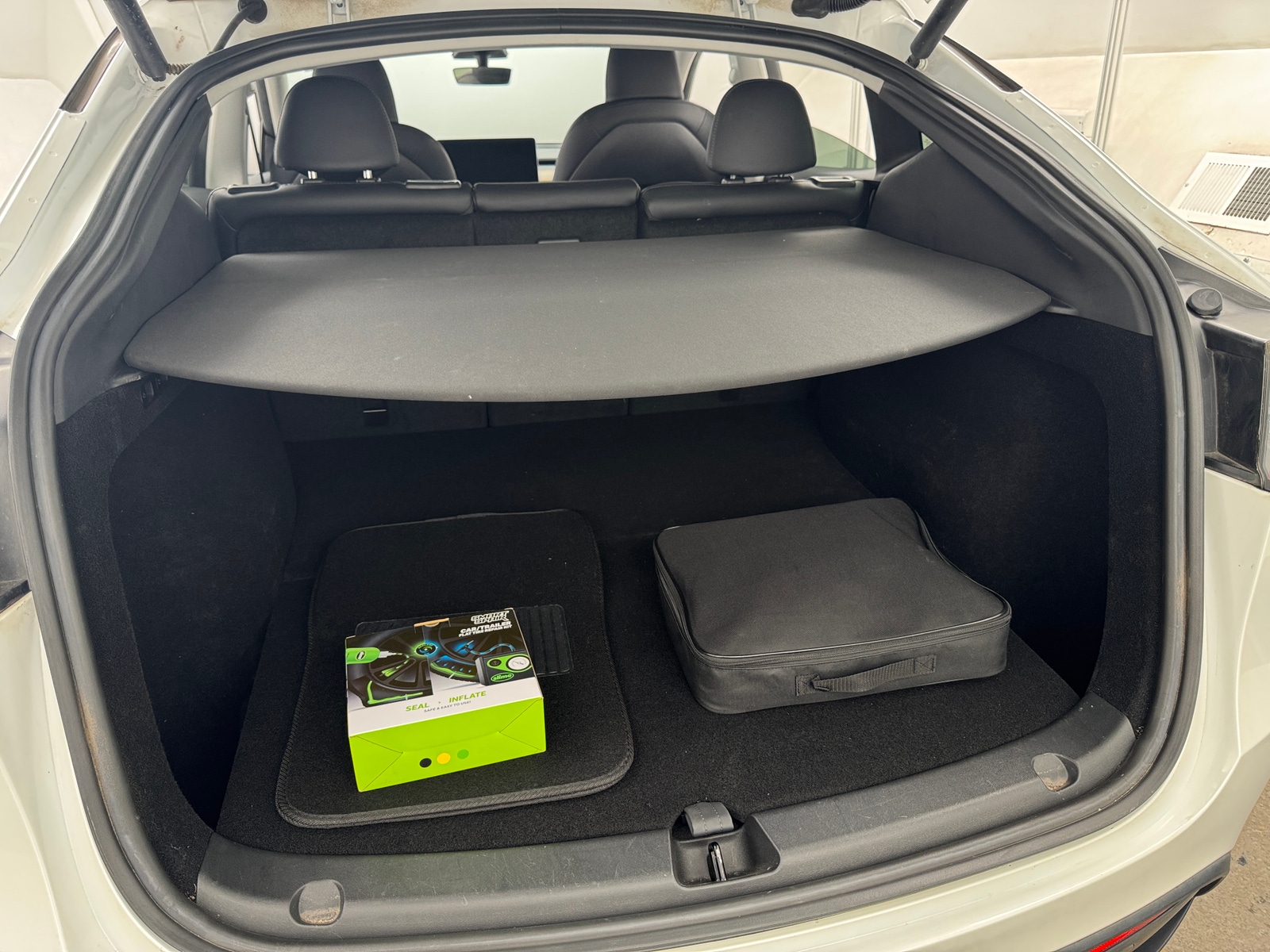 Thumbnail: 2023 Tesla Model Y - 6