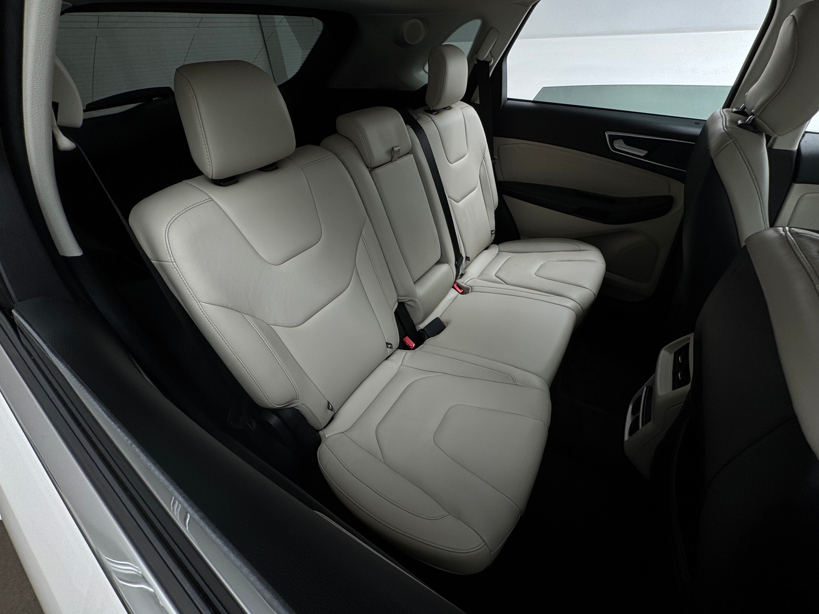 Thumbnail: 2019 Ford Edge - 5