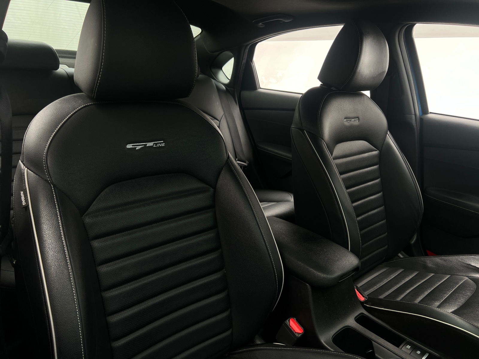 Thumbnail: 2022 Kia Forte - 2