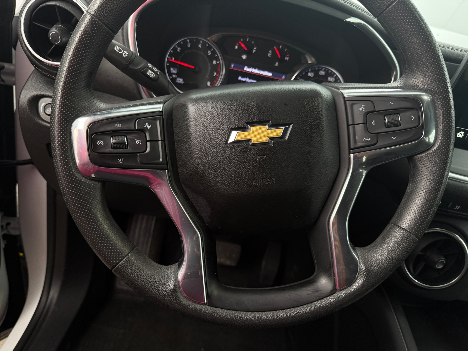 Thumbnail: 2023 Chevrolet Blazer - 5