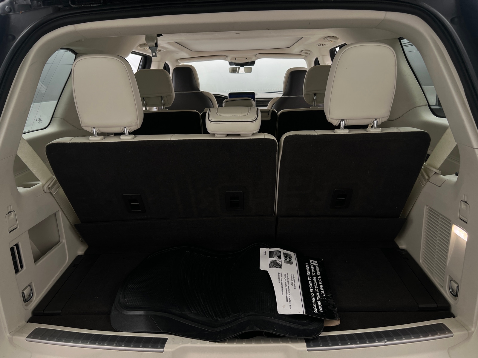 Thumbnail: 2020 Lincoln Navigator - 6