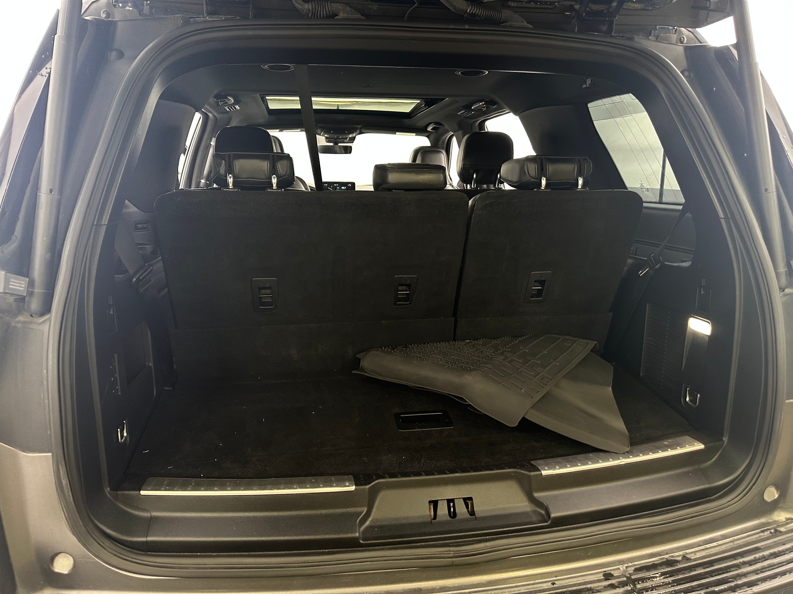 Thumbnail: 2019 Lincoln Navigator - 6